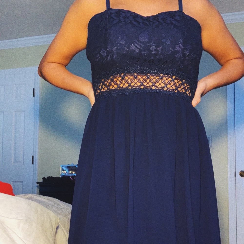 Navy blue flowy dress size 1